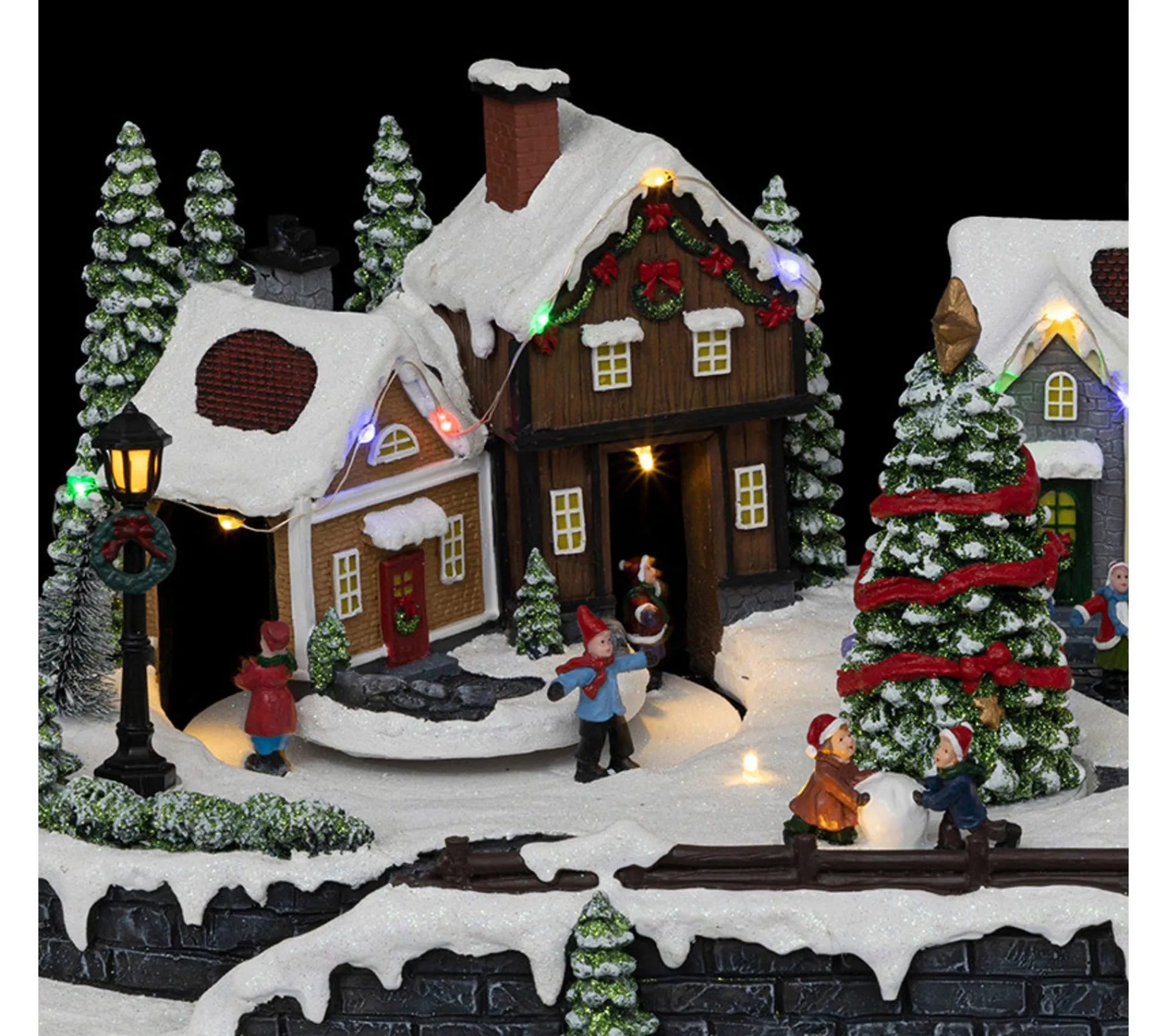 Online FEERIC LIGHTS AND CHRISTMAS Village De Noël Rue Pietonne Lumineux Et Musical - Multicolore